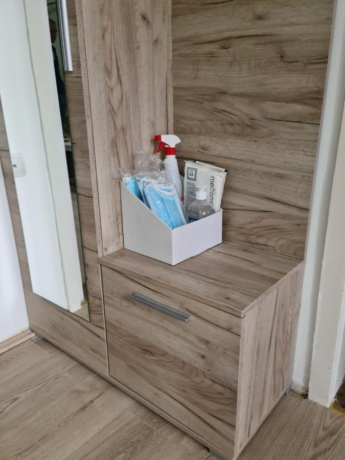 Citys Apartment Apatin Bagian luar foto