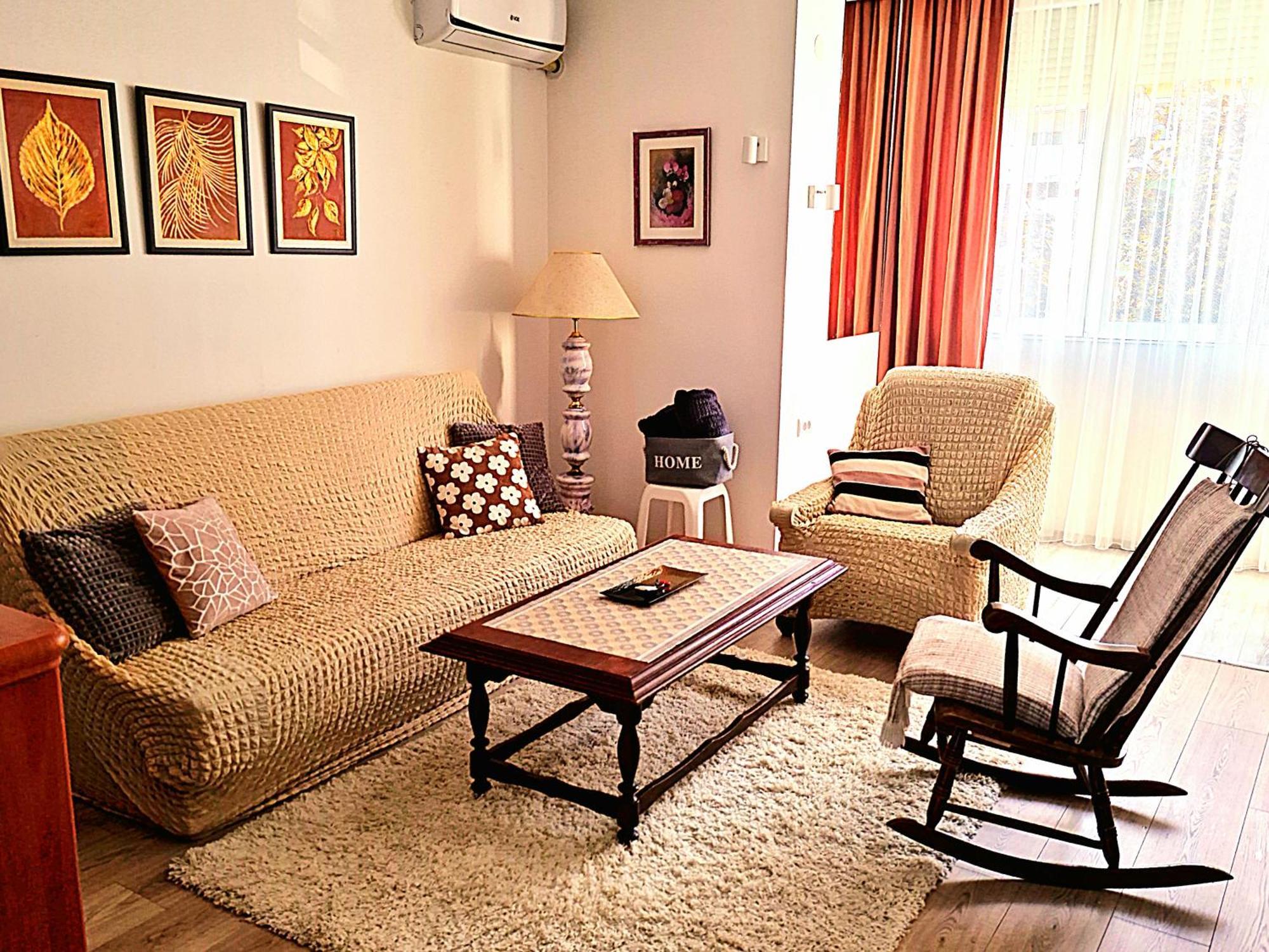 Citys Apartment Apatin Bagian luar foto